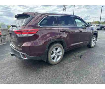 2017 Toyota Highlander Limited is a Red 2017 Toyota Highlander Limited SUV in Dubuque IA