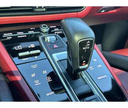 2019 Porsche Cayenne Base is a 2019 Porsche Cayenne Base SUV in Bowie MD