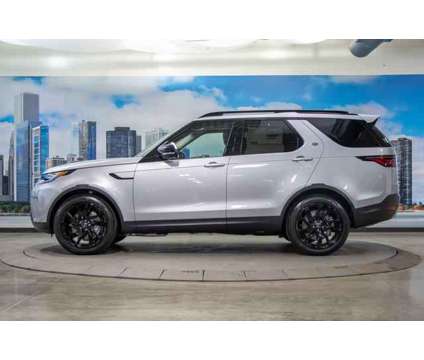 2024 Land Rover Discovery S is a Silver 2024 Land Rover Discovery S SUV in Lake Bluff IL