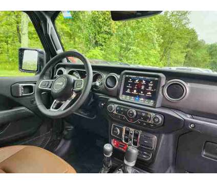 2023 Jeep Gladiator Rubicon 4x4 is a Grey 2023 Truck in Freehold NJ