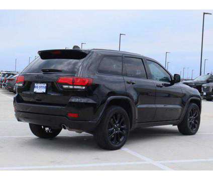 2020 Jeep Grand Cherokee Altitude 4X2 is a Black 2020 Jeep grand cherokee Altitude SUV in Friendswood TX