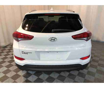 2018 Hyundai Tucson SEL is a White 2018 Hyundai Tucson SE SUV in North Olmsted OH