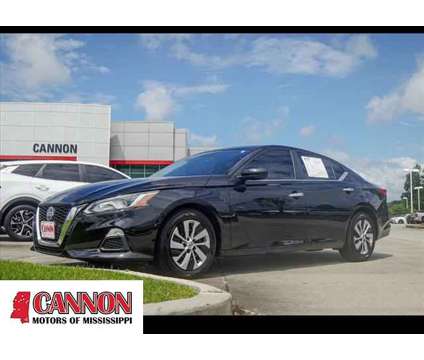 2020 Nissan Altima 2.5 S is a Black 2020 Nissan Altima 2.5 S Sedan in Moss Point MS