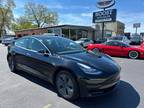 2019 Tesla Model 3 Standard Range Sedan 4D