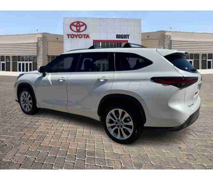 2023 Toyota Highlander Limited is a White 2023 Toyota Highlander Limited SUV in Scottsdale AZ