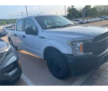 2018 Ford F-150 XL is a White 2018 Ford F-150 XL Truck in Tulsa OK