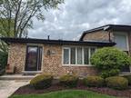 Home For Sale In Orland Park, Illinois