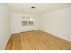 Flat For Rent In Ridgewood, New Jersey