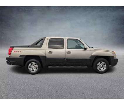 2003 Chevrolet Avalanche 1500 for sale is a Gold 2003 Chevrolet Avalanche 1500 Trim Car for Sale in Tampa FL
