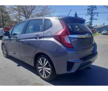2015 Honda Fit for sale is a Grey 2015 Honda Fit Car for Sale in Lynnwood WA