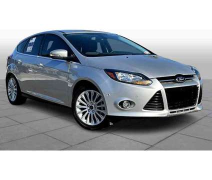 2012UsedFordUsedFocusUsed5dr HB is a Silver 2012 Ford Focus Car for Sale in Newport Beach CA