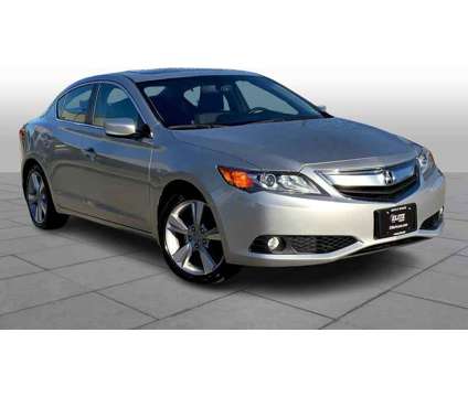 2013UsedAcuraUsedILXUsed4dr Sdn is a Silver 2013 Acura ILX Car for Sale in Maple Shade NJ