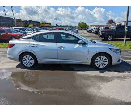 2022 Nissan Sentra S is a Silver 2022 Nissan Sentra S Car for Sale in Utica, NY NY