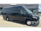 2025 OGV Luxury Coach V-Cruise 10OB