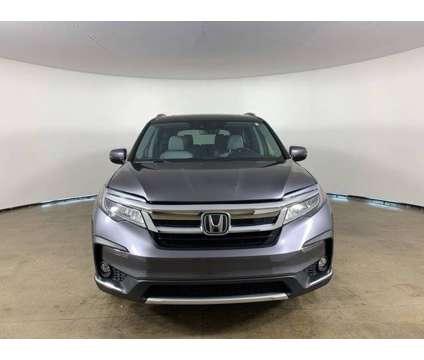 2019 Honda Pilot Touring is a 2019 Honda Pilot Touring Car for Sale in Peoria IL