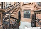 Home For Sale In Manhattan, New York