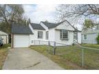 Cute As A Button Whitworth Area Home!