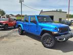 2024 Jeep Blue, 15 miles