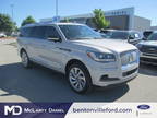 2024 Lincoln Navigator White, 76 miles