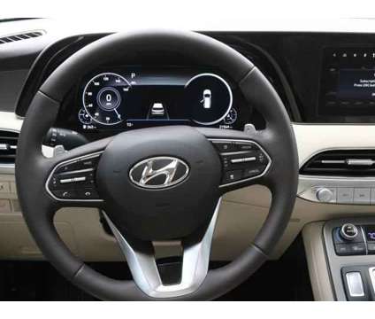 2021 Hyundai Palisade Calligraphy is a White 2021 SUV in Lansing MI