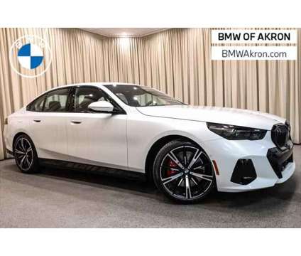 2024 BMW 5 Series 540i xDrive is a White 2024 BMW 5-Series Sedan in Akron OH