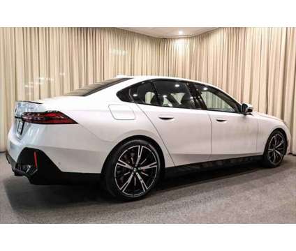 2024 BMW 5 Series 540i xDrive is a White 2024 BMW 5-Series Sedan in Akron OH