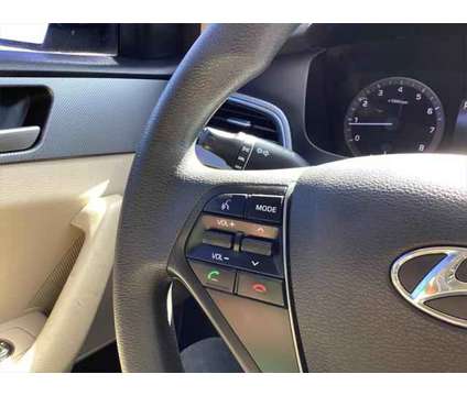 2015 Hyundai Sonata SE is a Red 2015 Hyundai Sonata SE Sedan in Las Cruces NM