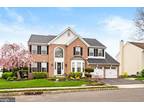 11 Gate Ct, Burlington, NJ 08016