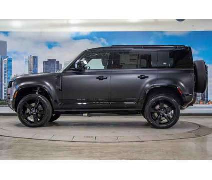 2024 Land Rover Defender X-Dynamic SE is a Black 2024 Land Rover Defender 110 Trim SUV in Lake Bluff IL