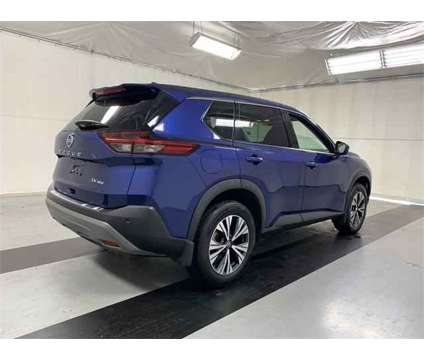 2021 Nissan Rogue SV Intelligent AWD is a Blue 2021 Nissan Rogue SV Station Wagon in Cicero NY