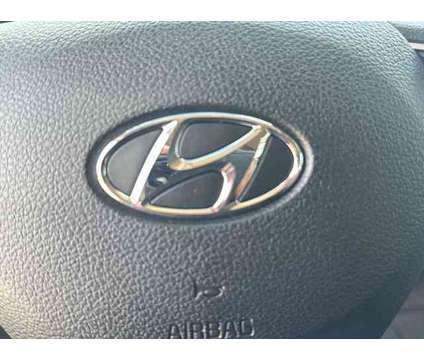 2022 Hyundai Santa Fe SEL is a 2022 Hyundai Santa Fe SE SUV in Stuart FL