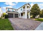 8764 Lookout Pointe Dr, Windermere, FL 34786