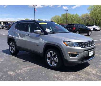 2021 Jeep Compass Limited is a Silver 2021 Jeep Compass Limited SUV in Neenah WI