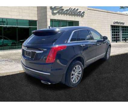 2017 Cadillac XT5 Luxury is a Blue 2017 Cadillac XT5 Luxury SUV in Albany NY