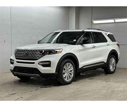 2024 Ford Explorer Limited is a White 2024 Ford Explorer Limited SUV in Zelienople PA