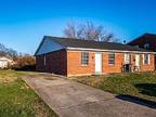 918 Colonial Park Dr, Jeffersonville, in 47130