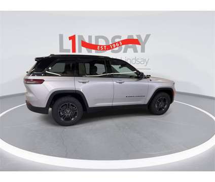 2024 Jeep Grand Cherokee Trailhawk 4xe is a Silver 2024 Jeep grand cherokee Trailhawk SUV in Manassas VA