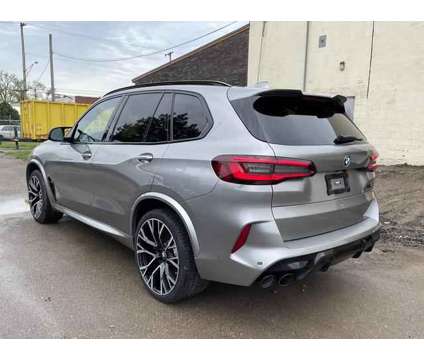 2022 BMW X5 M for sale is a Grey 2022 BMW X5 M Car for Sale in Oak Park MI