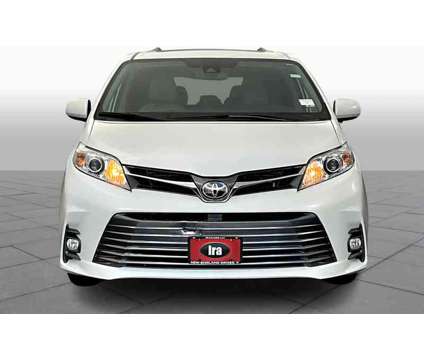 2020UsedToyotaUsedSiennaUsedFWD 8-Passenger (Natl) is a White 2020 Toyota Sienna Car for Sale in Manchester NH