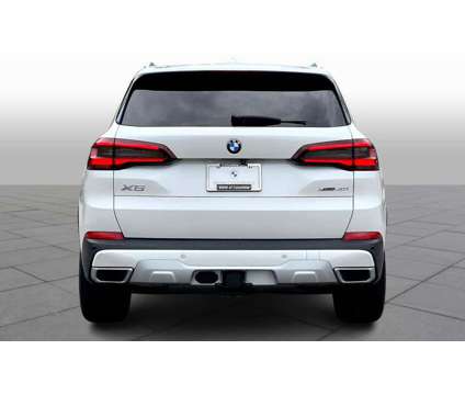 2021UsedBMWUsedX5UsedSports Activity Vehicle is a White 2021 BMW X5 Car for Sale in Columbia SC