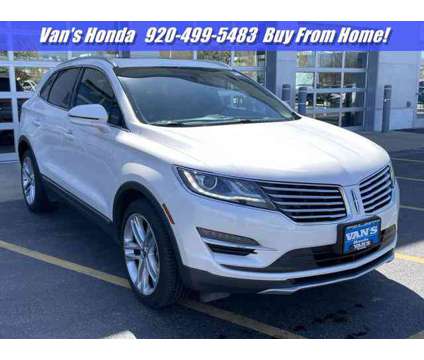 2018 Lincoln MKC Reserve is a Silver, White 2018 Lincoln MKC Reserve Car for Sale in Green Bay WI