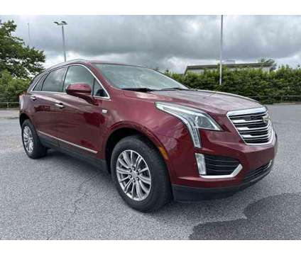 2017 Cadillac XT5 Luxury FWD is a Red 2017 Cadillac XT5 Luxury Car for Sale in Southaven MS