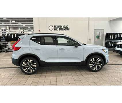 2024 Volvo XC40 Ultimate Dark Theme is a Blue 2024 Volvo XC40 Car for Sale in Barrington IL