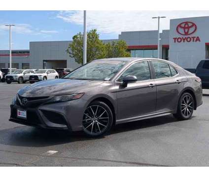 2024 Toyota Camry SE is a Grey 2024 Toyota Camry SE Sedan in Naperville IL