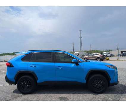 2019 Toyota RAV4 XLE is a Blue 2019 Toyota RAV4 XLE Car for Sale in Winder GA