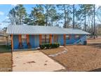 Home For Sale In Chipley, Florida