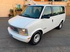 2000 GMC Safari Passenger VAN W/ 3RD ROW SEATING - 1 OWNER, CLEAN TITLE