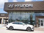2024 Hyundai Sonata White, 19 miles