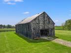 Farm House For Sale In Lexington, Kentucky