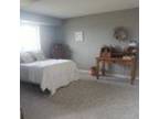 Condo For Rent In Lake Bluff, Illinois